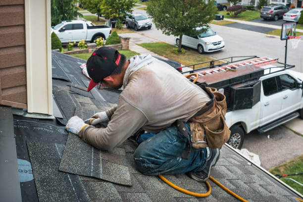 Professional Flat Roof Repair technician working in Woodbury, NY